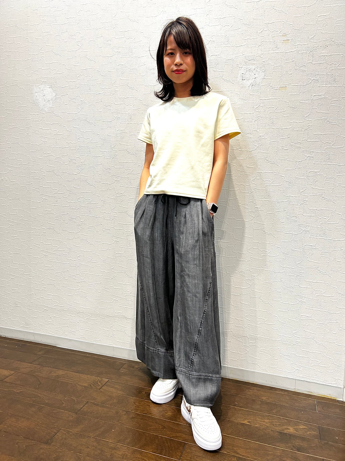 ワイドデニムパンツ