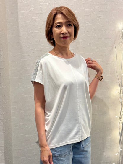 肩ラメ部分使いカットソー　30%OFFでのご提供になりました！