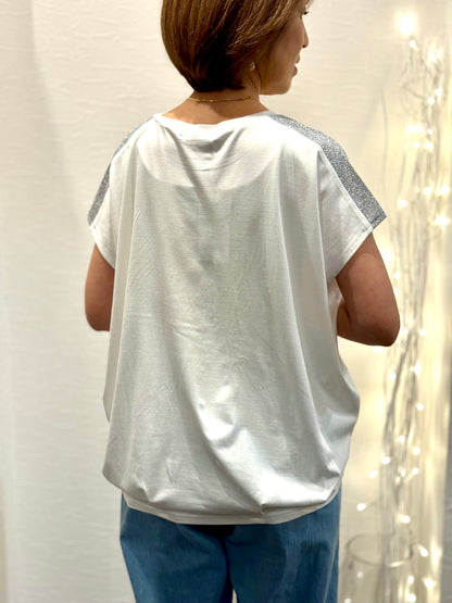 肩ラメ部分使いカットソー　30%OFFでのご提供になりました！