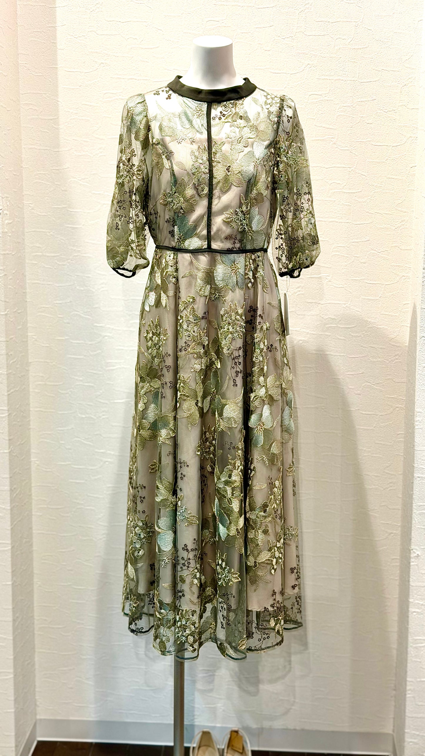 ７分袖刺繍使いワンピース