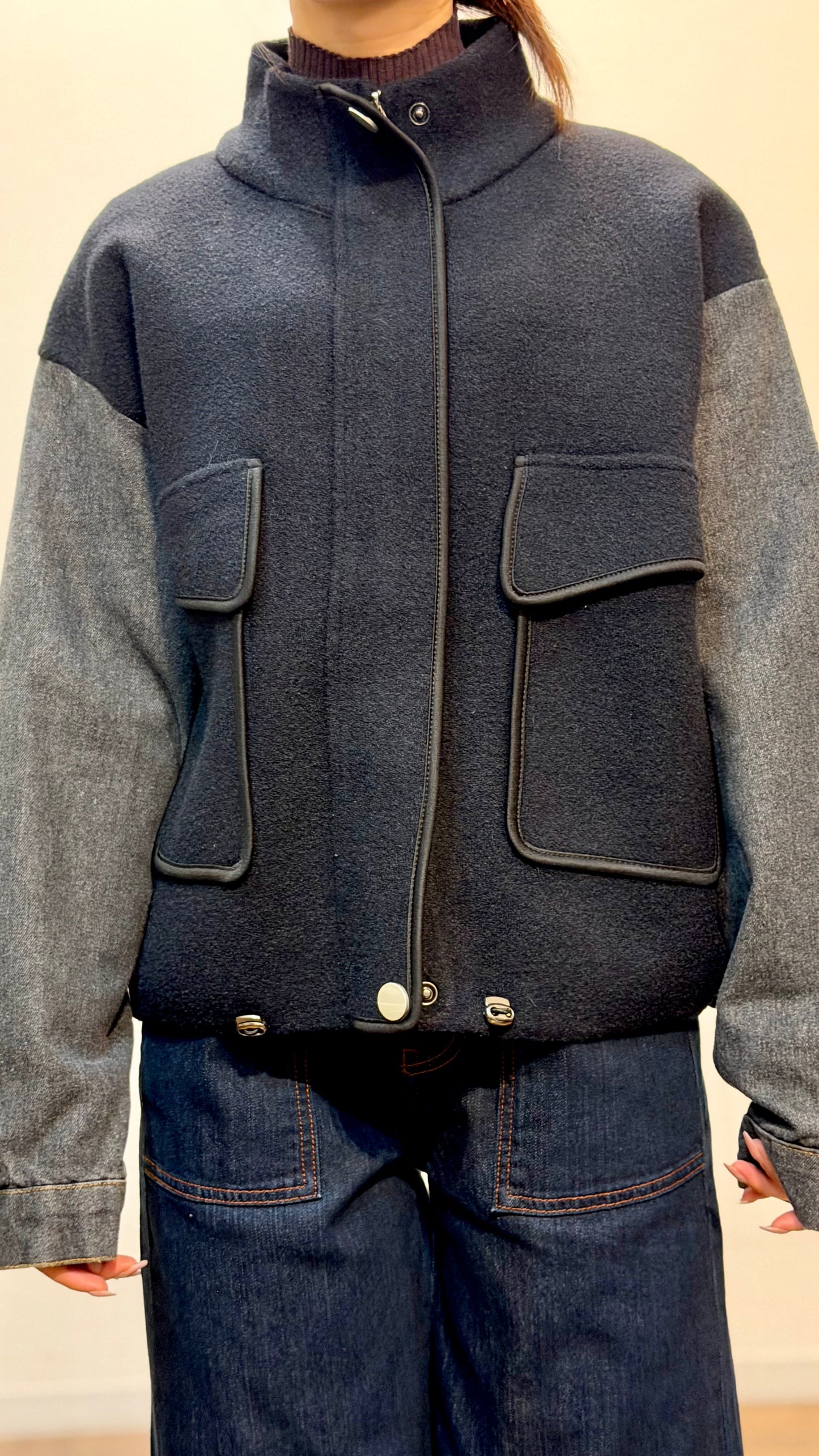 スタンド襟ブルゾン