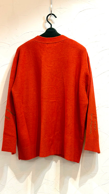 ロゴ刺繍カーディガン